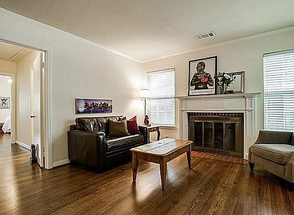 4th image of 4124 Beechwood Ln