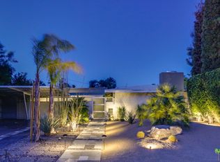 888 E Chia Rd, Palm Springs, CA 92262