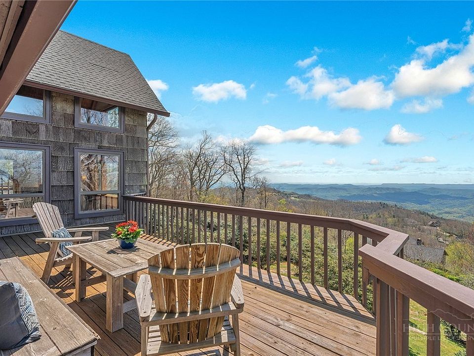 1st image of 391 Oak Ridge Drive