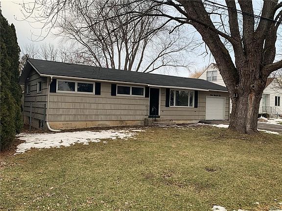 2nd image of 301 Washburn Dr