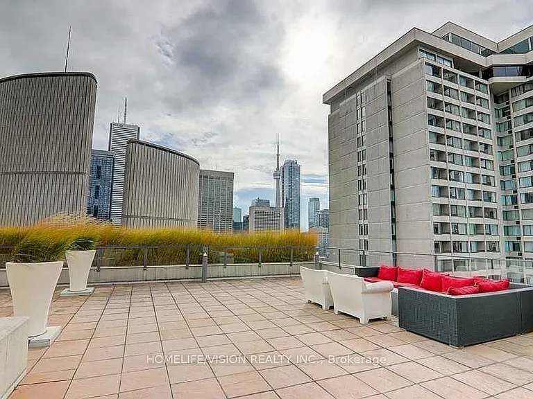 111 Elizabeth St #108 — Photo 13