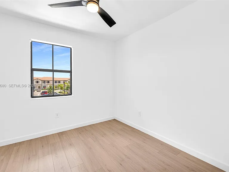 11854 SW 246th Ln — Photo 18