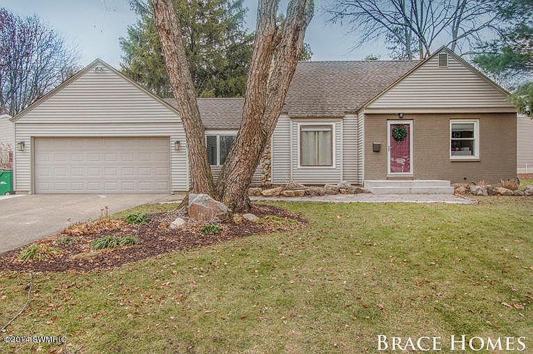 1st image of 2059 Tenway Dr SE