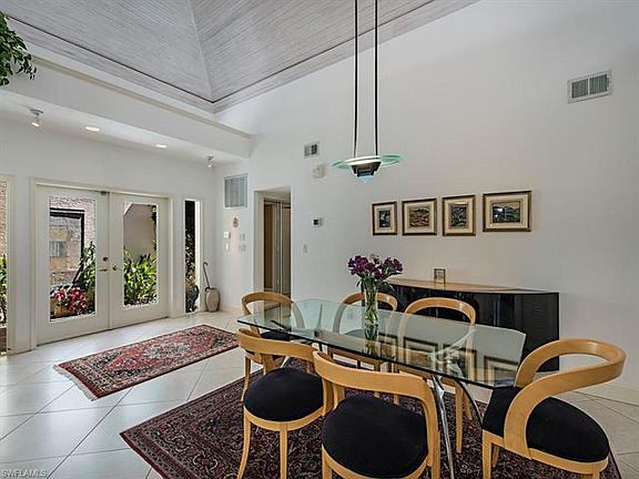 2nd image of 6810 Pelican Bay Blvd