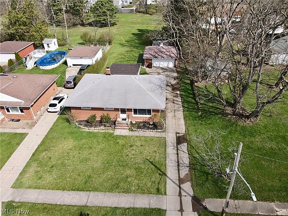 3rd image of 10750 Schwab Dr