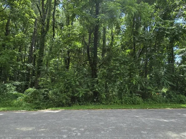 Shady Ln, Oneida, TN 37841