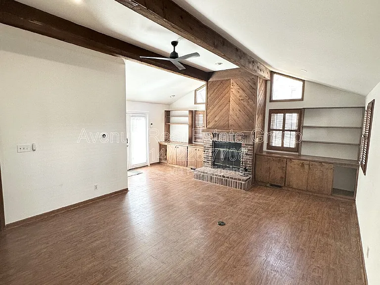 19 Hardith Hill Ct — Photo 5