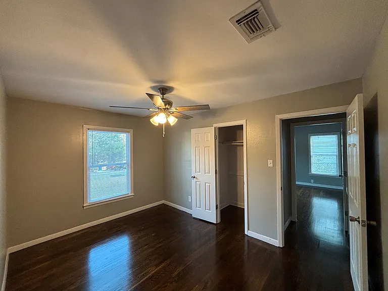 Middle Front Bedroom