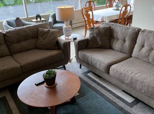 3803 NE 151st St, Lake Forest Park, WA