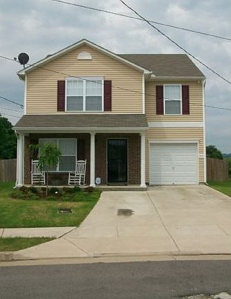 4th image of 2896 Creekbend Dr