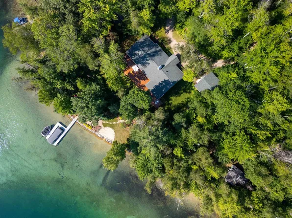 6430 W Blue Lake Rd NE, Kalkaska, MI 49646