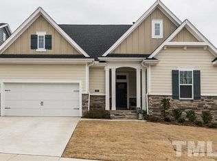 221 Sour Mash Ct, Holly Springs, NC 27540