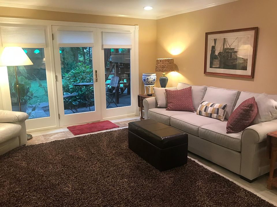 1st image of 5082 Queens Wood Dr