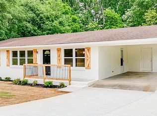 100 Cornog Rd, Lavonia, GA 30553