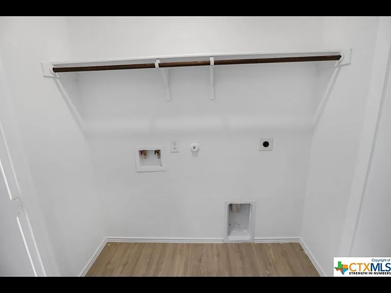 2770 Green Finch — Photo 6