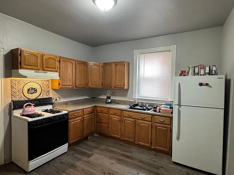 533 Buttonwood St — Photo 6