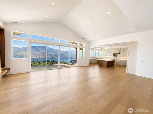 917 Long Drive, Chelan, WA 98816