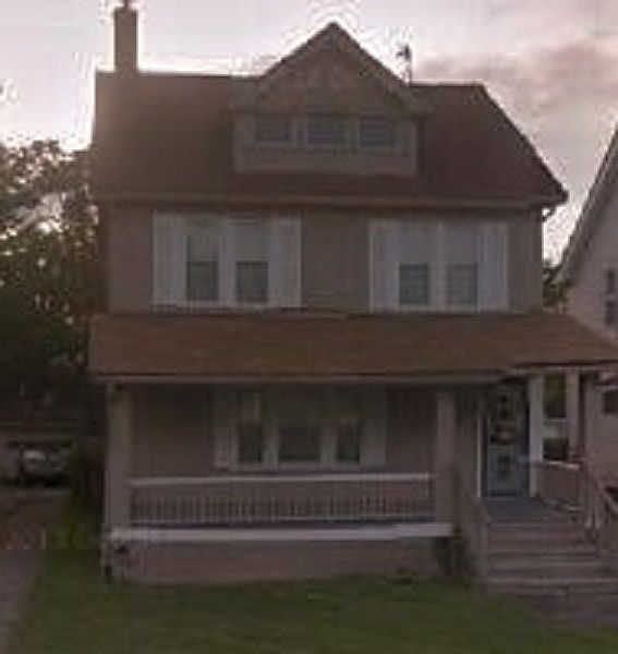 1st image of 4300 E 128th St
