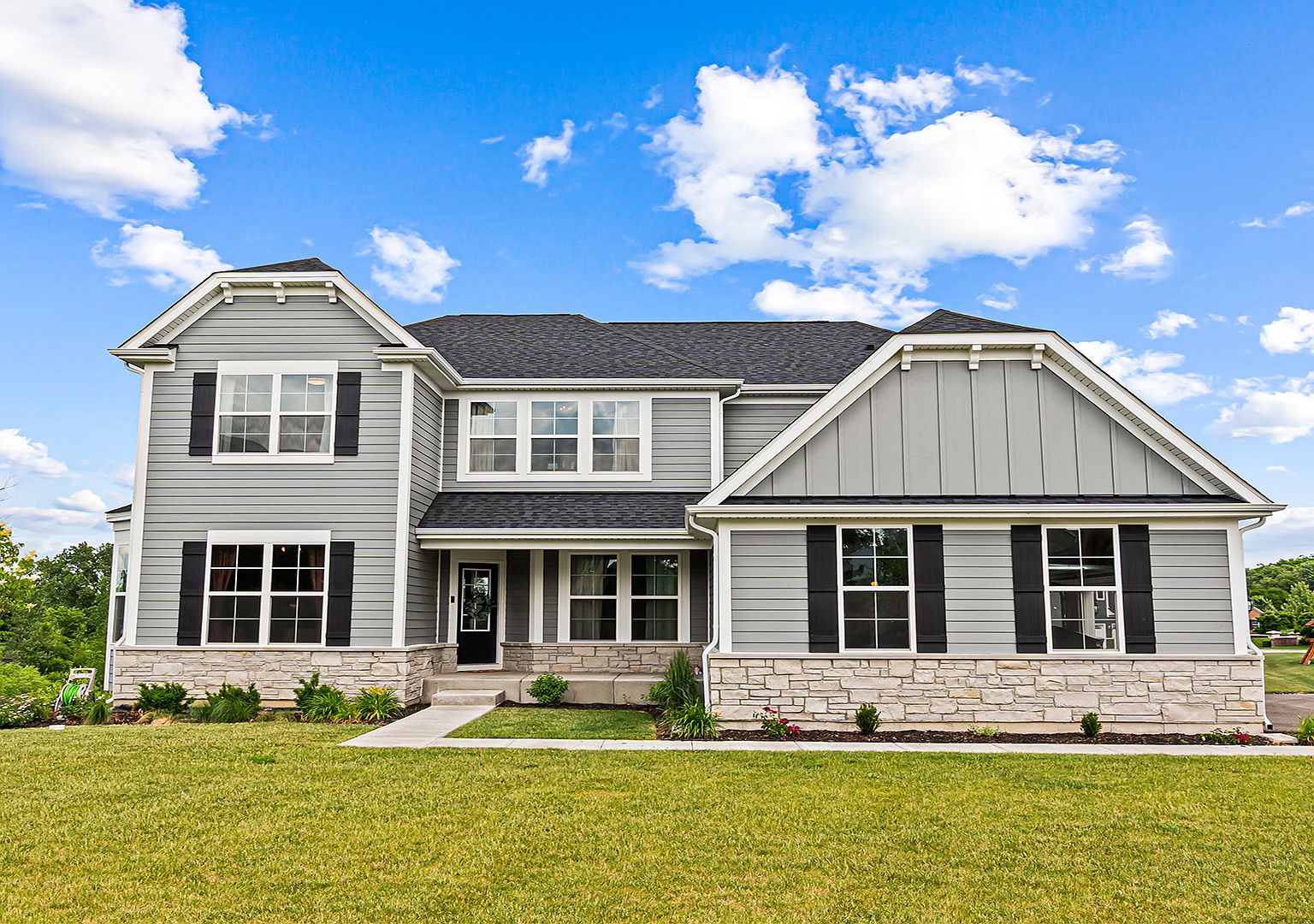 12 Whisper Creek Ct — Hawthorn Woods Country Club
