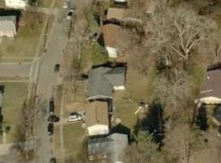 871 Hanson Dr, Cincinnati, OH 45240