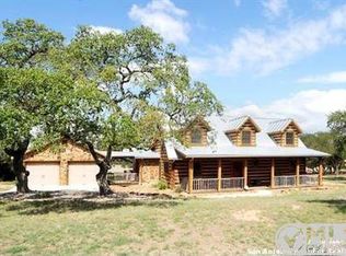 717 Vista Springs Dr, Spring Branch, TX 78070