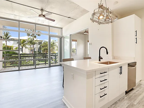 335 SE 6th Avenue #207, Delray Beach, FL 33483