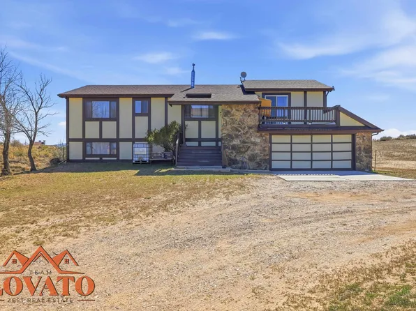 8635 Quartz Cir, Evansville, WY 82636