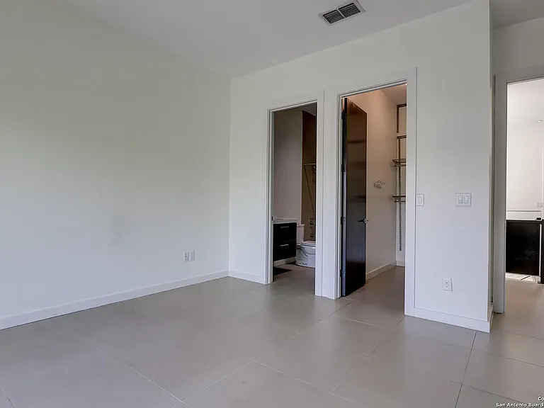 117 Marcia Pl — Photo 5