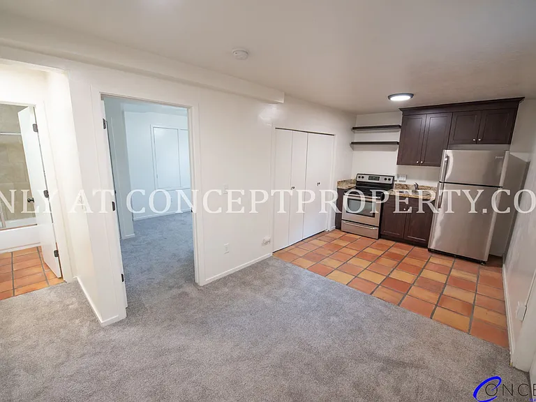 2204 Jefferson Ave — Photo 7
