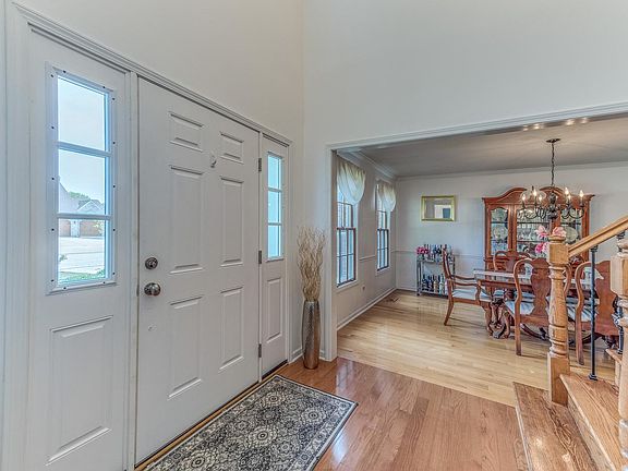 5th image of 1451 Frenchmans Bend Dr