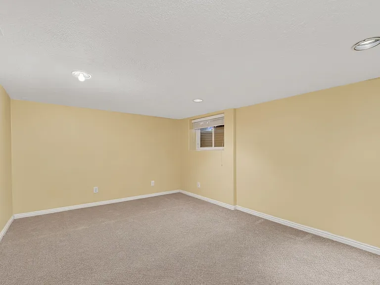 1788 E Tramway Dr — Photo 12