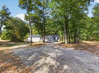 232 Westwind Trl, Wright City, MO 63390