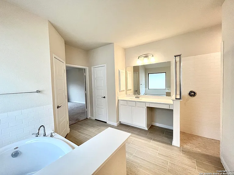 124 Talavera — Photo 16