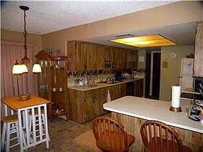 4th image of 1997 Indian Trails Ct