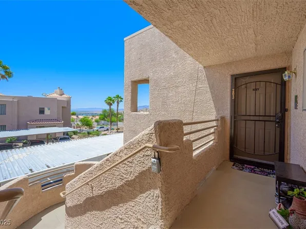 2240 Highpointe Dr APT 203, Laughlin, NV 89029