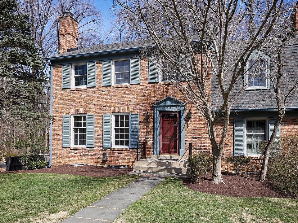 1st image of 811 Aster Blvd