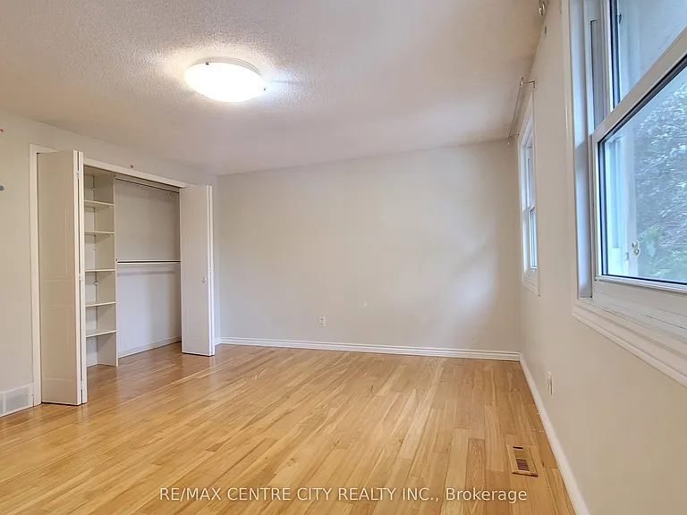 1247 Huron St — Photo 10