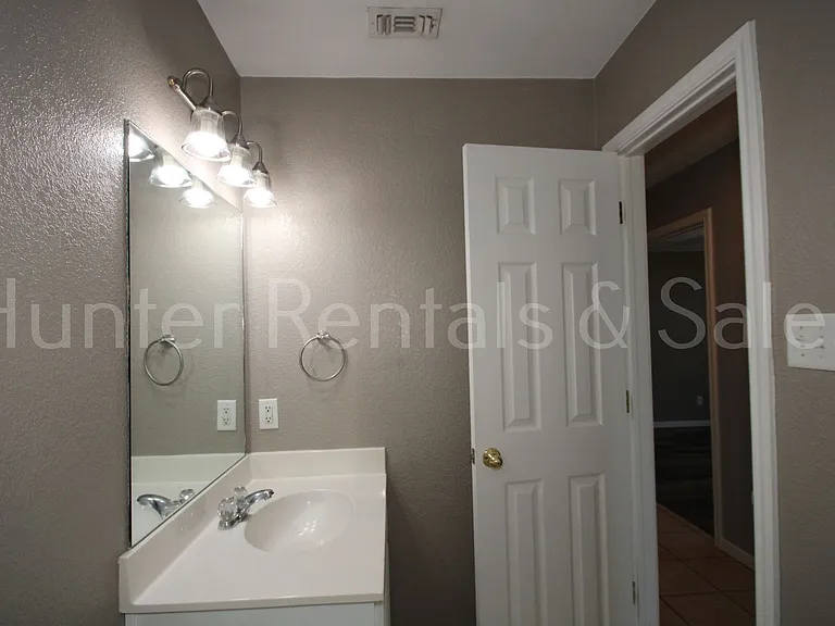 3007A Dannen Ct — Photo 4