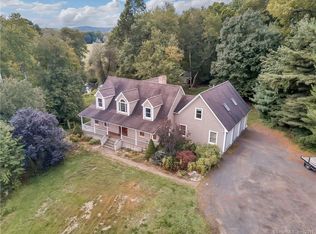 110 Nooks Hill Rd, Cromwell, CT 06416