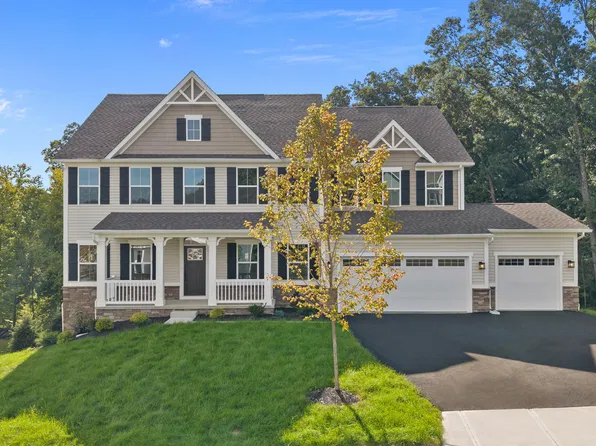 13 Mansel Dr, Landing, NJ 07850