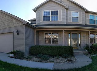 2911 Three Eagles St, Normal, IL 61761