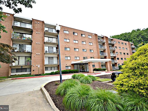 3rd image of 7202 Rockland Hills Dr Unit 112