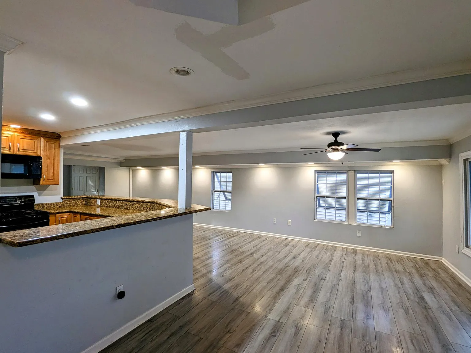 4 bed, 1763 sqft, $2,200 — Photo 1