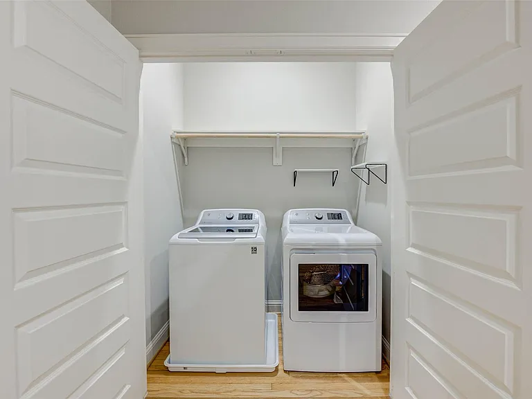 2202 Wentworth St #B — Photo 24