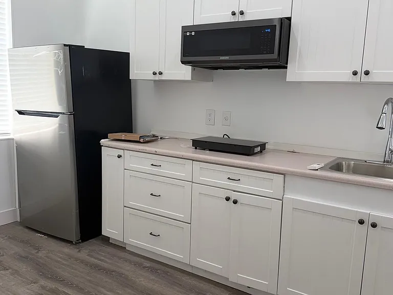 1361 Emerald Dr #1A — Photo 10