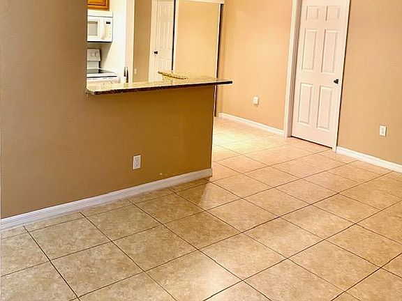 3rd image of 3815 Bowline Cir Unit 102