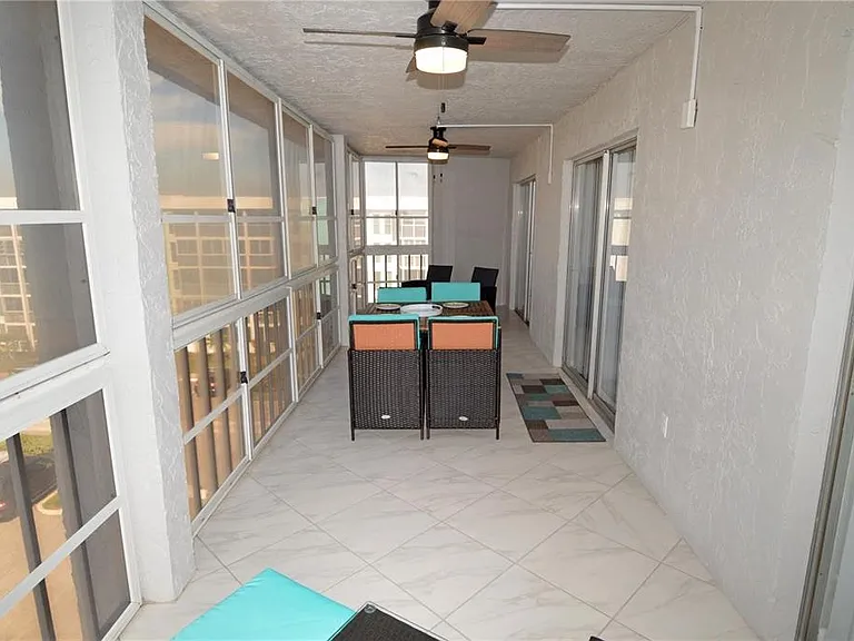 4908 38th Way S #501 — Photo 40