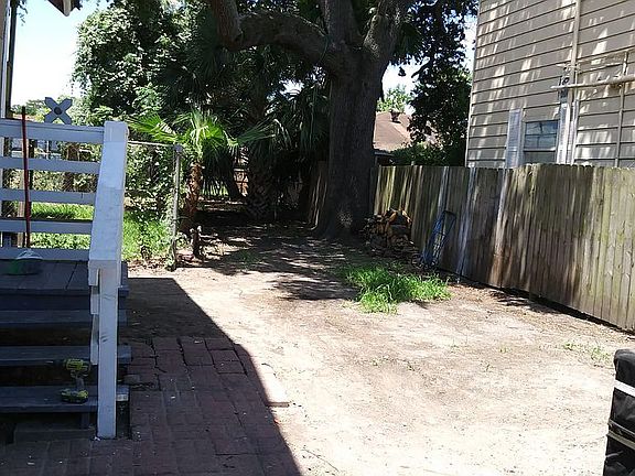 5th image of 3116 Avenue L