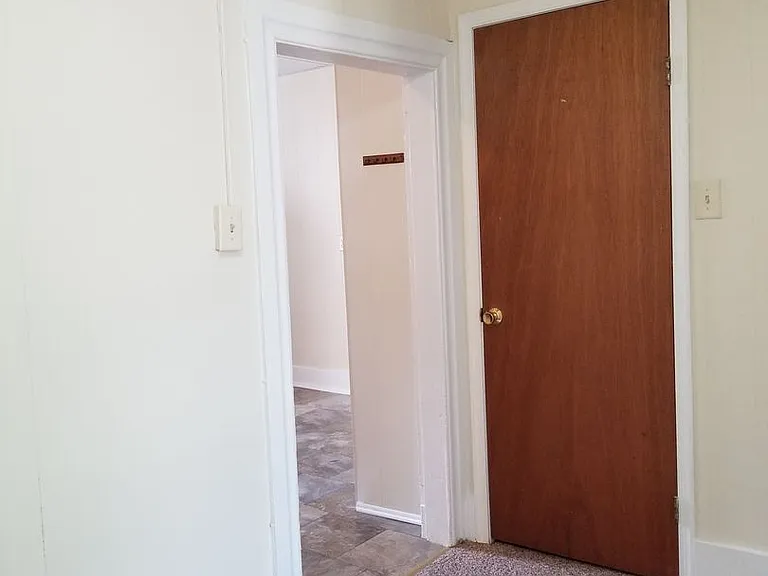 22-26 W Main St — Photo 10