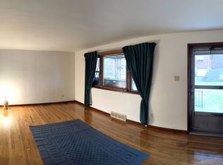 120 Klementina Dr, Pittsburgh, PA 15212